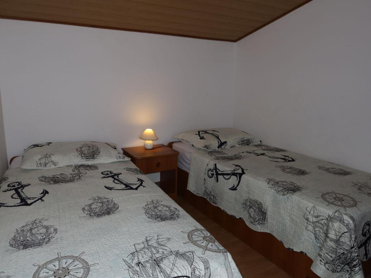 Apartment Mira-2 By Interhome Vir Εξωτερικό φωτογραφία